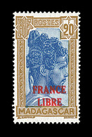 ** MADAGASCAR - ** - N°255A - Surch. Vermillon - Signé A. Brun  -TB - Other & Unclassified