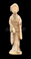 XIX. Sz. Vége: Japán, Faragott Elefántcsont Női Figura, Sérülésekkel, Hiányokkal. 14 Cm - Other & Unclassified