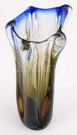 Formába öntött Irizáló üvegváza. Alján Nagyon Apró Lepattanással. 29 Cm - Glass & Crystal