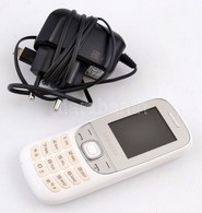 Samsung GT-E2200 Mobiltelefon Töltővel, Működik, Szép állapotban, 10,5×4,5 Cm - Sonstige & Ohne Zuordnung