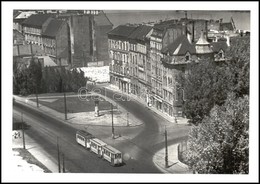 Rév Miklós (1906-1998): Budapest, Döbrentei Tér, Feliratozott, Fotó Paszpartuban, 16×23 Cm - Other & Unclassified