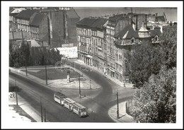 Rév Miklós (1906-1998): Budapest, Döbrentei Tér, Feliratozott, Fotó Paszpartuban, 16×23 Cm - Otros & Sin Clasificación