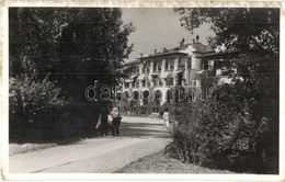 T4 Balatonkenese, Fővárosi Üdülőhely II. Sz. Szállóépülete  (fa) - Ohne Zuordnung