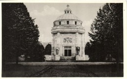 * T2 Krasznahorka-Váralja, Mauzóleum / Mausoleum - Other & Unclassified