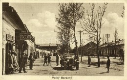 T2 1934 Nagyberezna, Velykyi Bereznyi, Velky Berezny; Utcakép, üzletek, Automobil. Kiadja Deutsch / Street View, Shops,  - Ohne Zuordnung