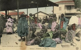 * T2/T3 Dakar, Au Marché / Market, Natives, Senegalese Folklore (fl) - Unclassified