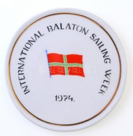 1974. 'International Balaton Sailing Week 1975' Festett, Jelzett Hollóházi Porcelán Plakett (~86mm) T:1- - Sin Clasificación