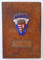 1937. 'MASZ 1897-1937' Zománcozott Jelvény (34x25mm) Valamint 'Magyar Athletikai Szövetség 40 éves Fennállásának Emlékér - Sin Clasificación