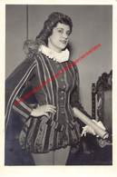 Jacqueline Bataille - Opera Les Huguenots 1955 - Photo 11,5x17cm - Photos