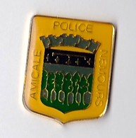 PIN S Amicale Police Nemours - Police