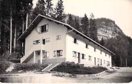 74 - LA CLUSAZ Chalet E.G.F. (Sports En Montagne) CPSM Dentelée Village ( 1.750 Habitants) Format CPA 1960 -Haute Savoie - La Clusaz