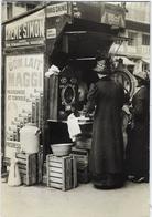 75 Paris  1900  Photo Desoye Bourg  Distributeur Automatique - Non Classés