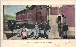 MILITARIA -- Les Lanciers - Corps De Garde - Régiments