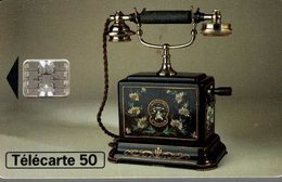 TELECARTE 50 UNITES TELEPHONE ERICSSON 1900 - Téléphones