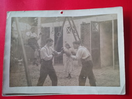 PHOTO BOXE ET BALANCOIRE - Sports