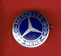 VOITURE MERCEDES BENZ INSIGNE PUBLICITAIRE ALLEMAND VERS 1980 MADE IN WEST GERMANY - Voitures