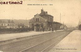 EPONE-MEZIERES GARE CARTE GAUFFREE 78 - Epone