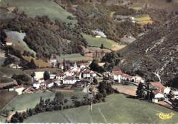 64 - LES ALDUDES : Vue Générale Aérienne - CPSM Village  (320 H) Dentelée Grand Format - Pyrenes Atlantiques - Autres & Non Classés