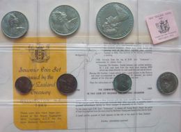 LaZooRo: New Zealand 1 - 50 Cents, 1 Dollar 1969 Wellington Set - Neuseeland