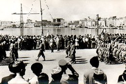 Guerre 39 45 : Août 1944 Marseille (13) Défilé Du 3ème RTA - Guerre 1939-45