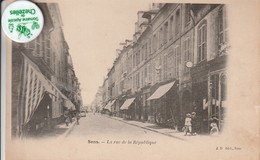 89 - Très Belle Carte Postale Ancienne De  SENS    La Rue De La République - Sens