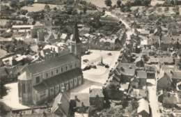 61 // ATHIS    Vue Aérienne    L'église Et Vue Générale Vers Flers    CPSM PETIT FORMAT - Athis De L'Orne