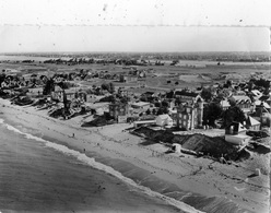 Delcampe - BREHAL SAINT-MARTIN-DE-BREHAL LA PLAGE VUE AERIENNE - Brehal
