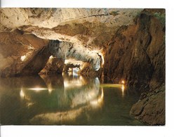 SUISSE / Le Lac Souterrain De SAINT LEONARD / CPM Vierge N° 12502 /usure Du Temps Bords Légèrement Usés !! - Saint-Léonard