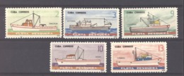 Jamaïque    :  Yv  822-26  **      Bateau - Boat - Unused Stamps