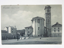 Cpa, Trés Belle Vue Animée, BORGOSESIA, Piazza Frascotti - Vercelli