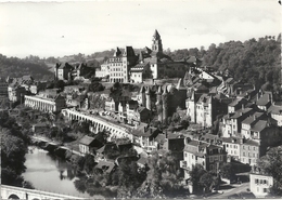 CPM .5712. LE PAYS CORREZIEN . UZERCHE . LA PERLE DU LIMOUSIN . VUE GENERALE - CARTE NON ECRITE - Uzerche