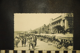 CP, 06, NICE, La Promenade Et Le Palais De La Méditerranée, Animée - Vida En La Ciudad Vieja De Niza