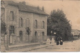 94 LE PLESSIS-TREVISE  La Mairie (avec Communiantes) - Le Plessis Trevise