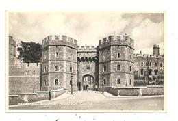 Henry VII Gateway,Windsor Castle   (D.4246) - Windsor