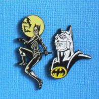 2 PIN'S //  ** DC COMICS / BATGIRL & BATMAN ** . (™ & ©1992 DC Comics  INC) - BD