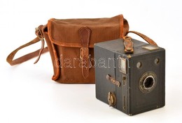 Cca 1937-1938 Kodak Eastman Popular Brownie Box Fényképezőgép, Eredeti Vászon Tokjában, Működőképes, Jó állapotban / Vin - Cámaras Fotográficas