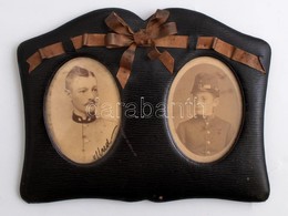 Cca 1880 Katonaruhás Testvérpár Fotója Bőr Keretben 18x14 Cm - Andere & Zonder Classificatie