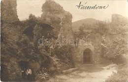 T2 1916 Déva, Várudvar, Várbörtön Kapuja Felette 'Dávid Ferenc Emlékére' Felirattal / Castle Park With Prison. Photo - Unclassified