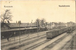 T3 1938 Komárom, Komárnó; Vasútállomás, Gőzmozdony / Railway Station, Locomotive  (szakadás / Tear) - Unclassified