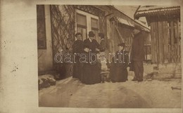 T2 1908 Podolin, Podolínec (Szepes, Zips); Családi Csoportkép Télen / Family Group Photo In Winter - Unclassified