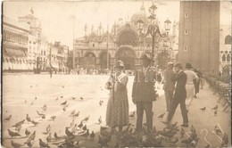 * T2 1925 Venezia, Venice; Piazza San Marco / St. Mark's Square, Basilica, Pigeons. Photo - Other & Unclassified