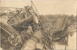 * T2/T3 1916 Felrobbantott Visztula Híd Vasúti Kocsikkal Novo-Georgyevszknél / WWI K.u.K. (Austro-Hungarian) Military, D - Unclassified