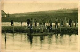 ** T2/T3 Herstellung Von Drahthindernissen über Einen Fluss 1916 / Tazení Drátenych Prekázek Pres Reku / WWI Austro-Hung - Ohne Zuordnung