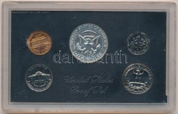 Amerikai Egyesült Államok 1970S. 1c-1/2$ (5xklf) Eredeti Tokban T:1
USA 1970S. 1 Cent -1/2 Dollar (5xdiff) In Original C - Ohne Zuordnung