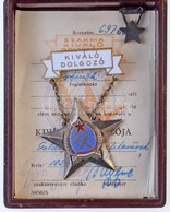 ~1950. 'Kiváló Dolgozó' Rákosi-címeres Zománcozott Fém Kitüntetés Dísztokban, Miniatűrrel, Viselői Igazolvánnyal T:2 - Non Classés