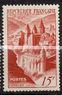 1947--tp N° 792--Abbaye De Conques 15F  -- Cote  5,35 € --..............à Saisir - Neufs