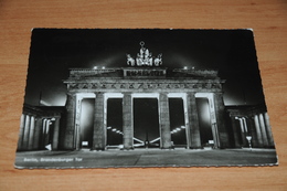 1571-     BERLIN, BRANDENBURGER TOR - Brandenburger Door