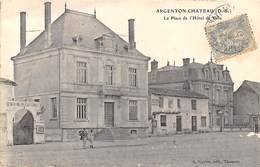 Argenton Château       79       Place De L'Hôtel De Ville   Et Café Restaurant  Marillas        (voir Scan) - Argenton Chateau