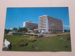 LIBREVILLE L'Hôtel Okoumé Palace ( J. Trolez ) Anno 19?? ( Zie Foto Voor Details ) ! - Gabon