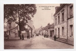 - CPA LA CHARTRE-SUR-LE-LOIR (72) - Rue St-Nicolas (avec Personnages) - Edition Vve Barrier - - Other & Unclassified